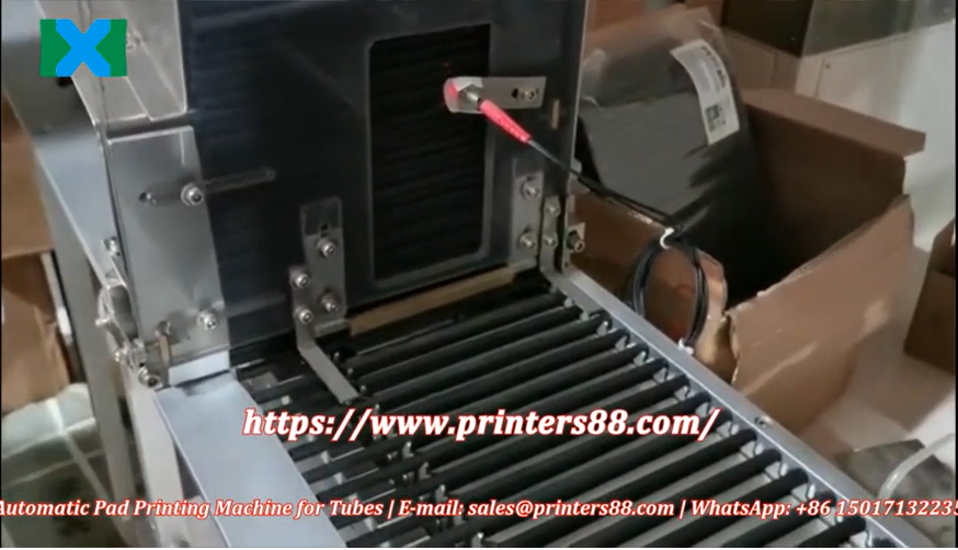 Automatic Pad Printing Machine for Tubes / Pen Holders / Eyebrow Pencils